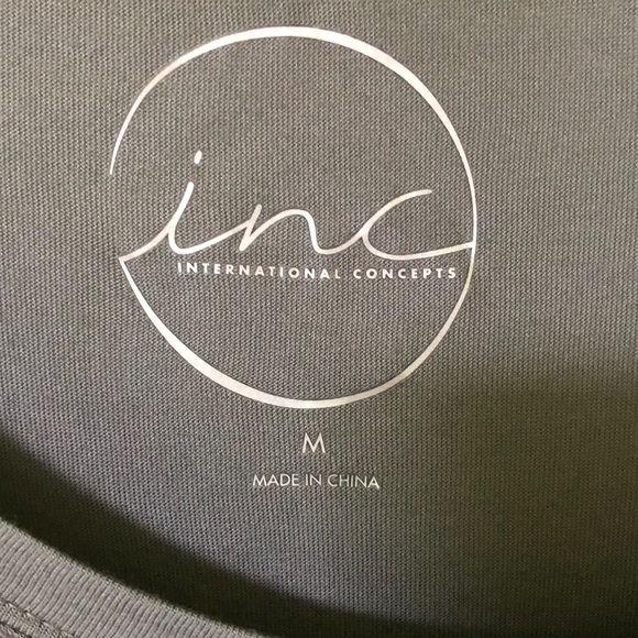 T shirt - Picture 3 of 4